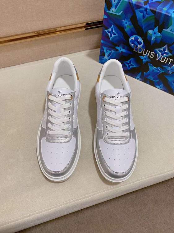 Picture of Louis Vuitton Shoes _SKULVsz38-44jyh070415890